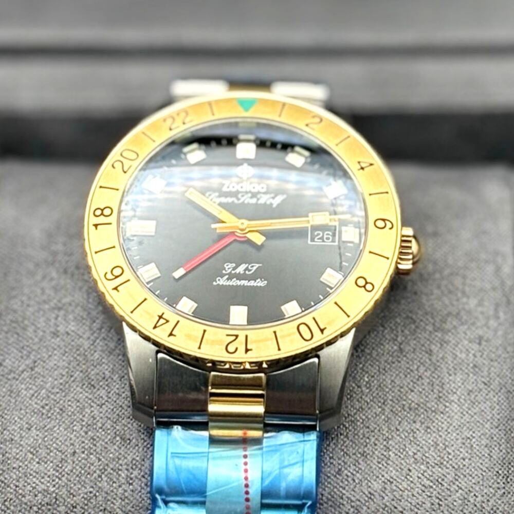 Zodiac Super Sea Wolf ZO9406 Mens 40mm GMT Automatic Stainless Steel Watch NIBWT - Picture 4 of 17